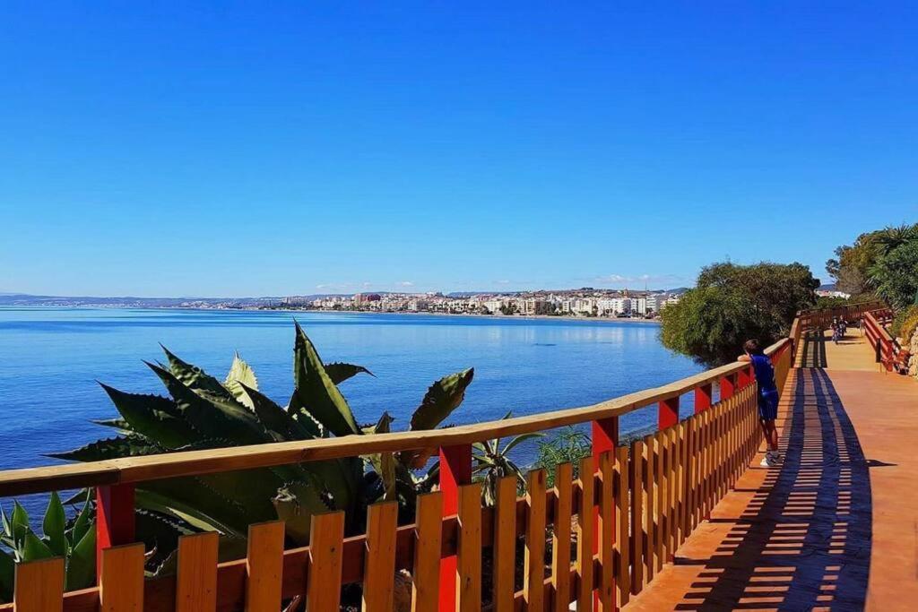 Beachfront Townhouse Estepona Exterior foto